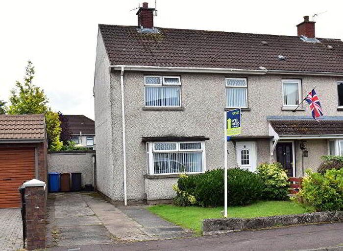 3 Bedroom Semi-detached Villas For Sale In Quinton Park, Newtownards, BT23