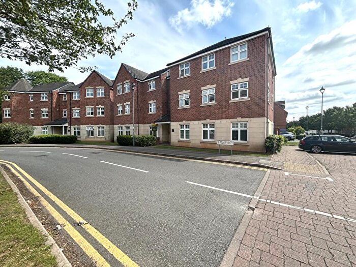 2 Bedroom Flat To Rent In Brandwood Crescent, Kings Heath, B30