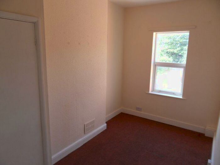 2 Bedroom Flat To Rent In Crabb Street, Rushden, NN10