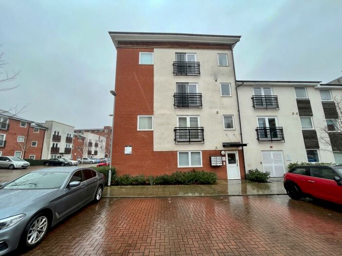2 Bedroom Apartment To Rent In Siloam Place, Ipswich, Suffolk, IP3