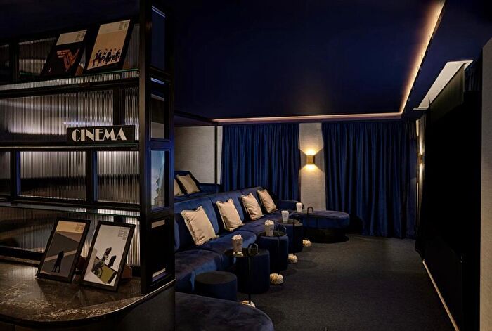 1 Bedroom Flat To Rent In Warroch Place, Glasgow, G3