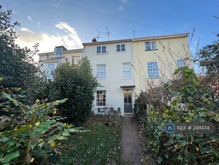 3 Bedroom Terraced House To Rent In Sivell Place, Exeter, EX2