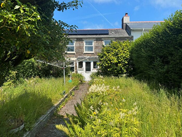 4 Bedroom End Of Terrace House For Sale In Stithians Row, Four Lanes, Redruth, Cornwall, TR16