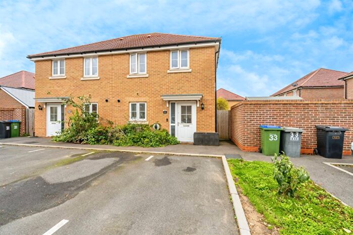 3 Bedroom Semi-Detached House For Sale In Potters Way, North Bersted, Bognor Regis, PO21