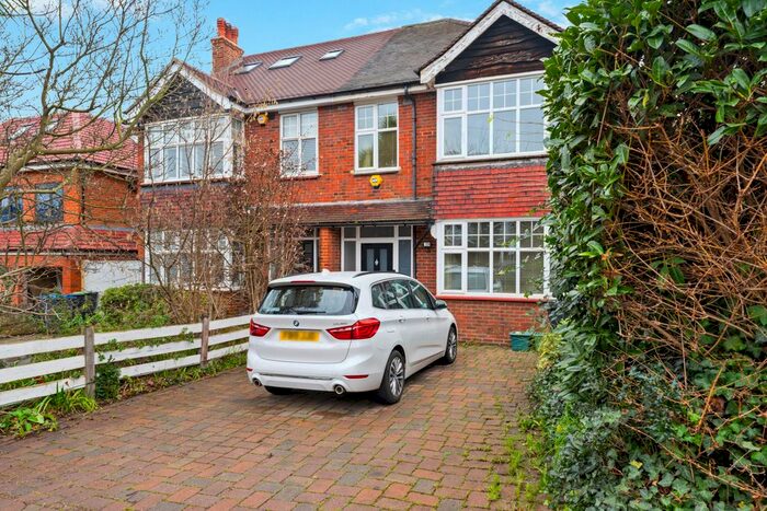 4 Bedroom Terraced House To Rent In Manorgate Road, Kingston Upon Thames, KT2