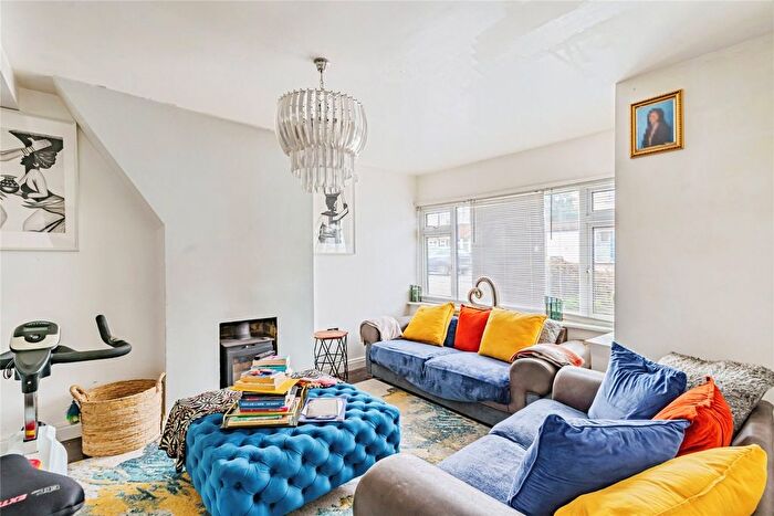 4 Bedroom Semi-Detached House For Sale In Brook Road, Merstham, Redhill, Surrey, RH1