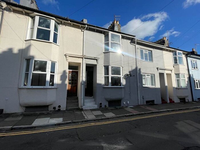 4 Bedroom House To Rent In St Mary Magdalene Street, Brighton, East Sussex, BN2