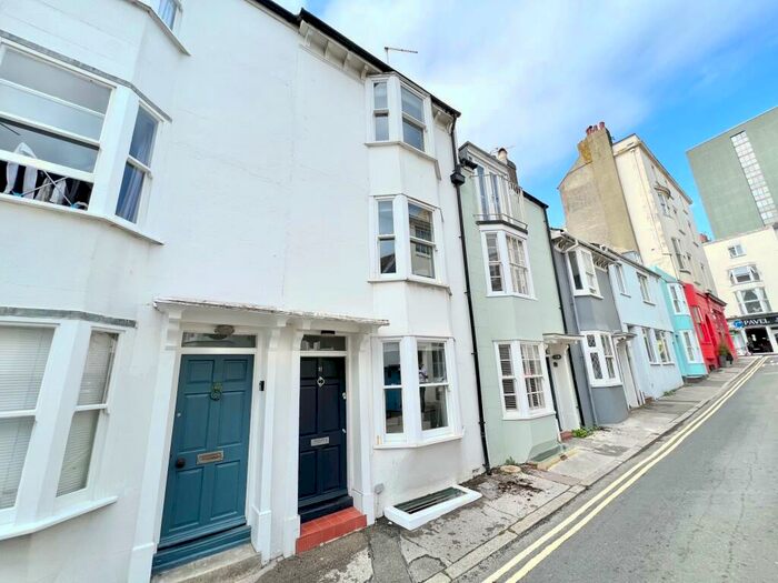 3 Bedroom Terraced House To Rent In Margaret Street, Brighton, BN2