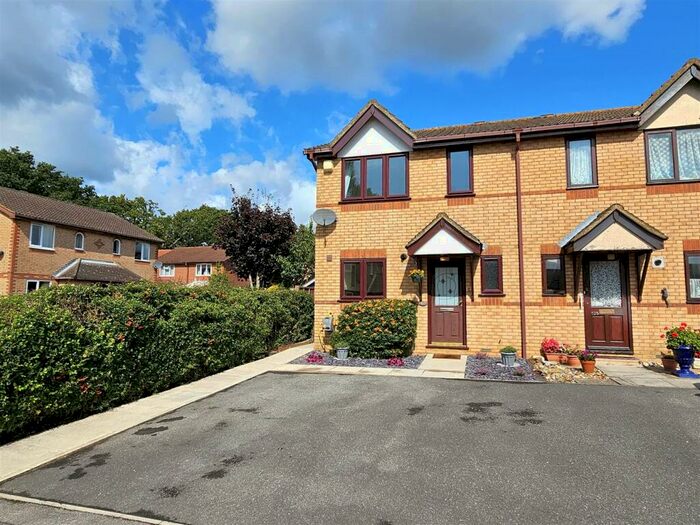 3 Bedroom Semi-Detached House To Rent In Wheatlands, Titchfield Common, PO14