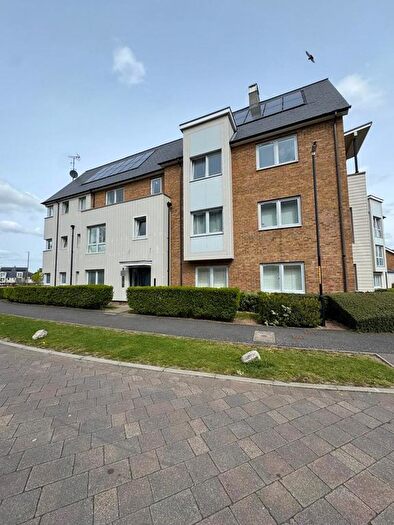 2 Bedroom Flat To Rent In Castleridge Drive, Greenhithe, DA9