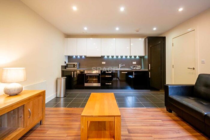 1 Bedroom Apartment To Rent In Heron House, Reading, RG2