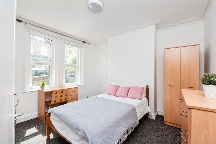 4 Bedroom Terraced House To Rent In St. Kildas Road, Bath, BA2
