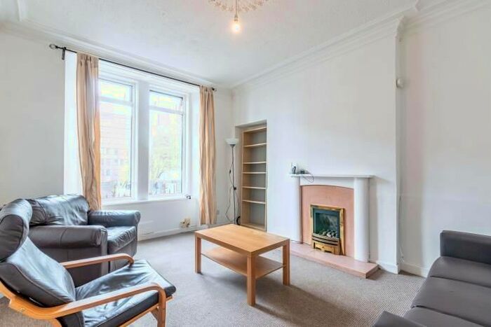2 Bedroom Flat To Rent In Parsons Green Terrace, Edinburgh, EH8