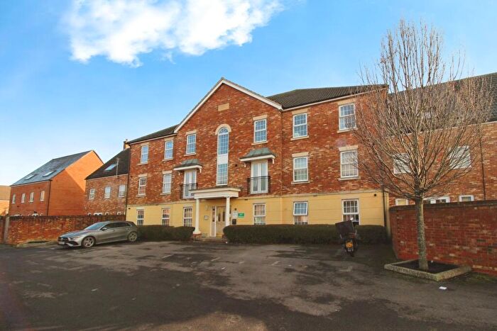2 Bedroom Apartment To Rent In Sandbourne Road, Swindon, SN25