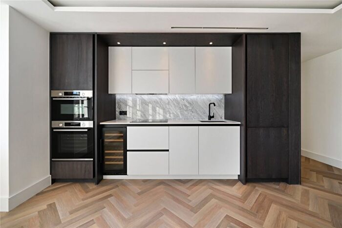 2 Bedroom Flat For Sale In Davies House, Brigade Court, SE1