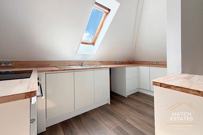 1 Bedroom Flat To Rent In Shorncliffe Road, Folkestone, CT20