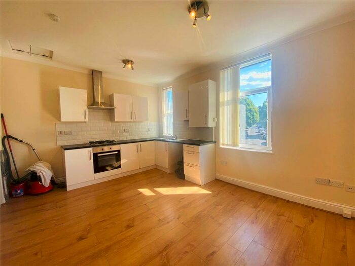 1 Bedroom Flat To Rent In Stockport Road, Cheadle Heath, Stockport, SK3