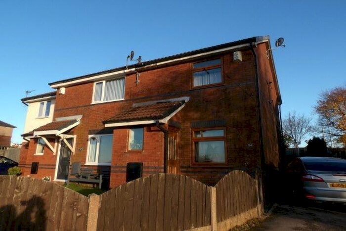 2 Bedroom Property To Rent In Martindale Close, Blackburn, BB1