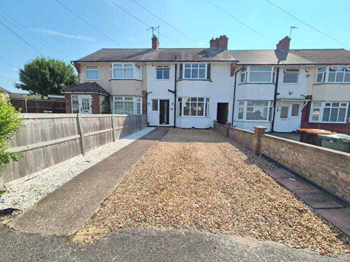 3 Bedroom Terraced House For Sale In Suncote Avenue, Dunstable, LU6