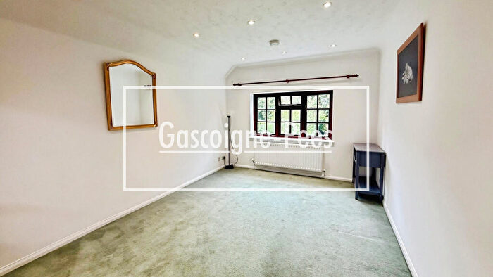 2 Bedroom Apartment To Rent In Basingstoke, RG23