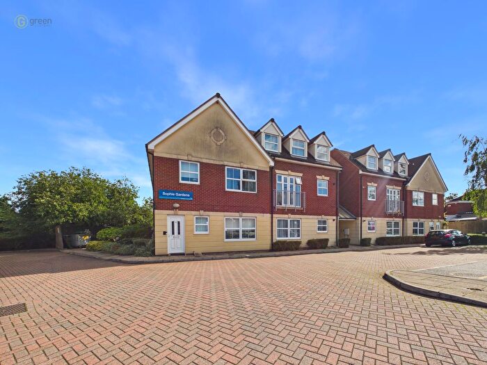 2 Bedroom Flat For Sale In Birmingham Road, Great Barr, Birmingham, B43
