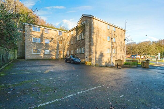 1 Bedroom Flat For Sale In Revive Court, Bradford Road, Fartown, Huddersfield, Kirklees, HD2