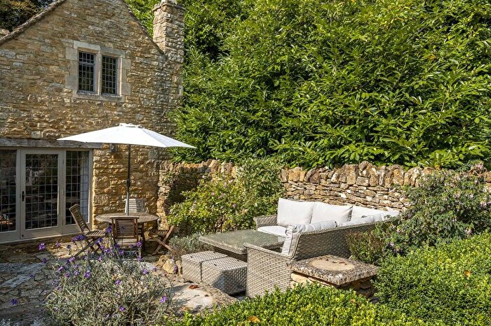 2 Bedroom Detached House For Sale In Angel Lane, Broad Campden, Gloucestershire, GL55