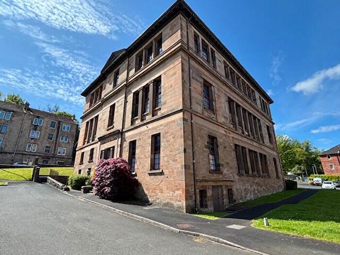 1 Bedroom Flat To Rent In School Court, Jean Street, PA14