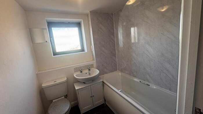 2 Bedroom Apartment To Rent In Explorer Court, Plymouth, Devon, PL2