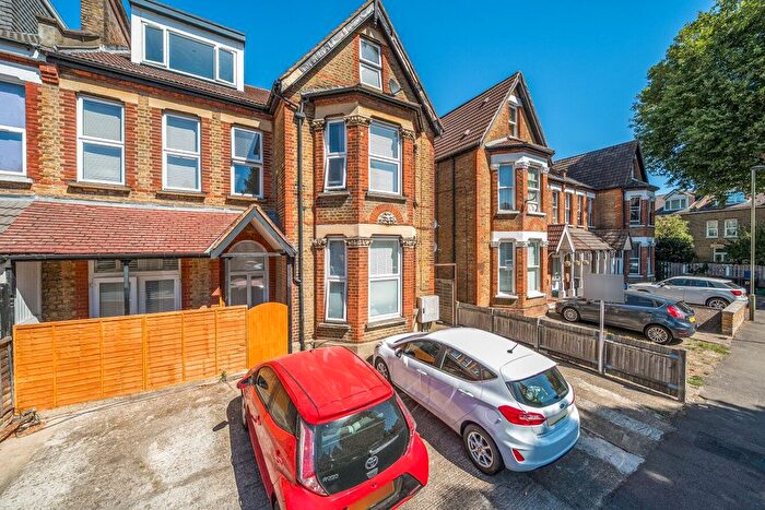 1 Bedroom Flat For Sale In Hammelton Road, Bromley, BR1