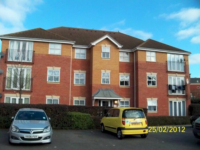 1 Bedroom Flat To Rent In Baxter Close, Slough, SL1