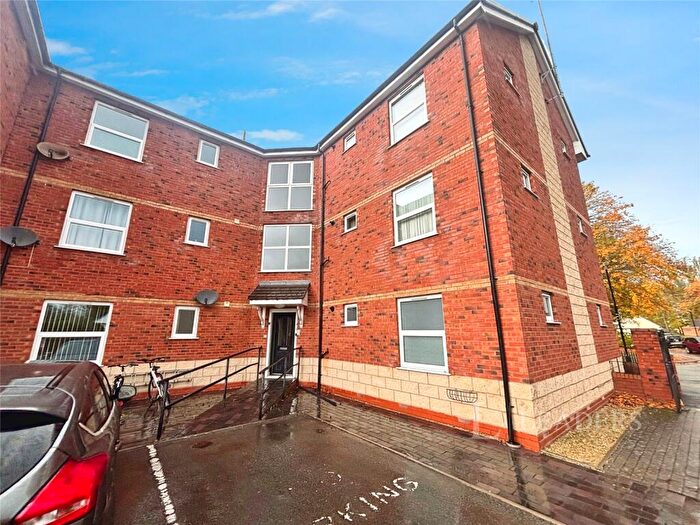 2 Bedroom Flat To Rent In Perrett Walk, Kidderminster, DY11