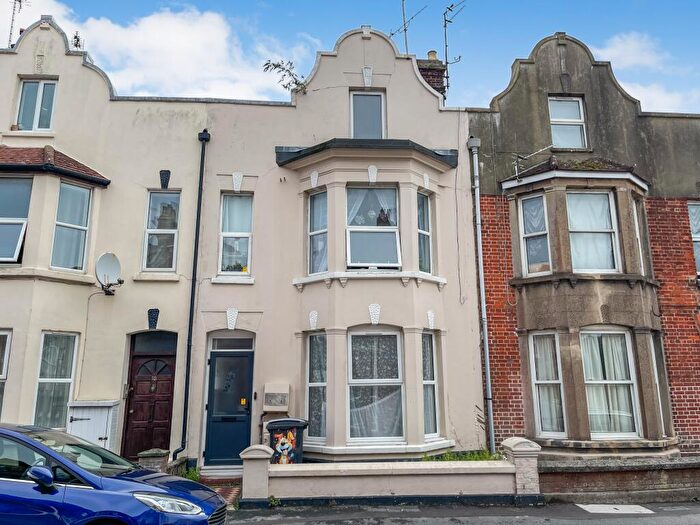 1 Bedroom Flat For Sale In Flat, Clifton Road, East Sussex, BN17
