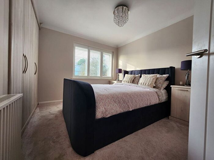 3 Bedroom Bungalow For Sale In Eastchurch Road, Cliftonville, Margate, CT9
