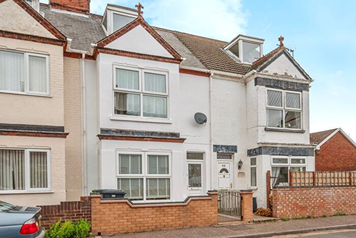 4 Bedroom Terraced House For Sale In Albany Road, Great Yarmouth, NR31