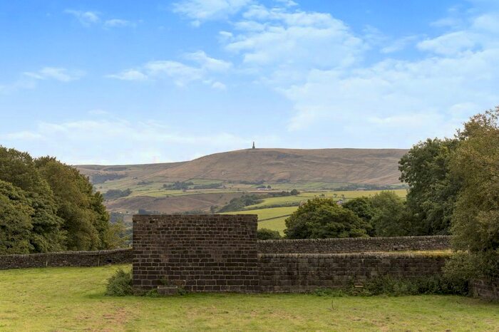 1 Bedroom Cottage To Rent In Watty Lane, Todmorden, West Yorkshire, OL14
