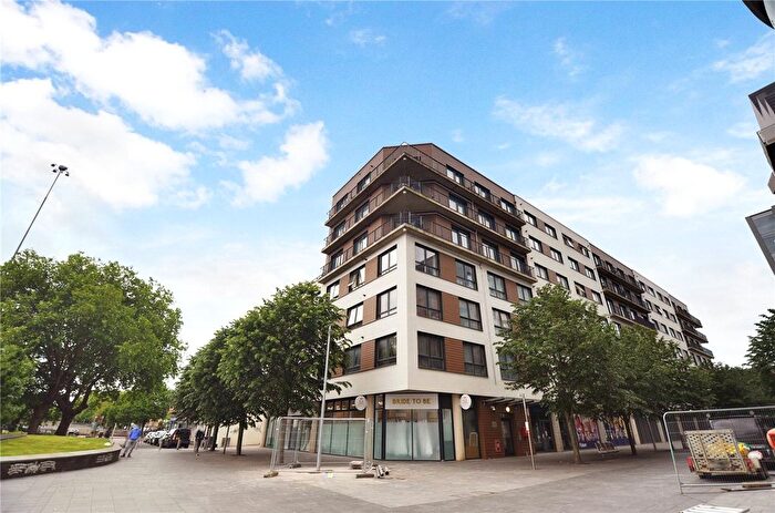 1 Bedroom Flat For Sale In Chatham Place, Reading, Berkshire, RG1