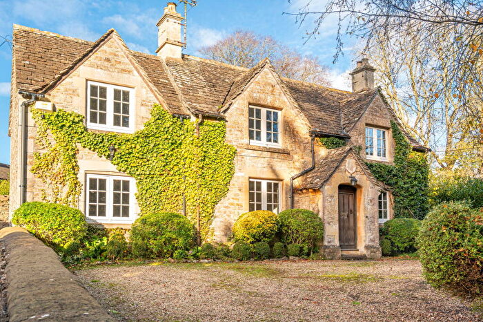 3 Bedroom Detached House For Sale In The Street, Grittleton, SN14