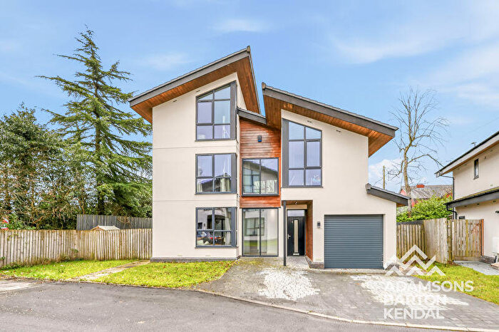 5 Bedroom Detached House For Sale In Heather Lea Close, Hopwood, OL10