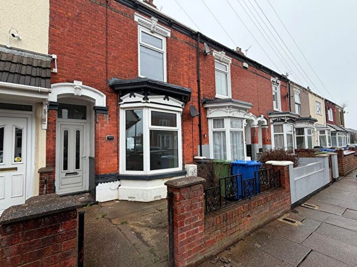 3 Bedroom Terraced House For Sale In David Street, Grimsby, DN32