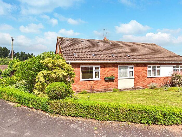 3 Bedroom Semi-Detached Bungalow For Sale In Comber Grove, Kinver, Stourbridge, DY7
