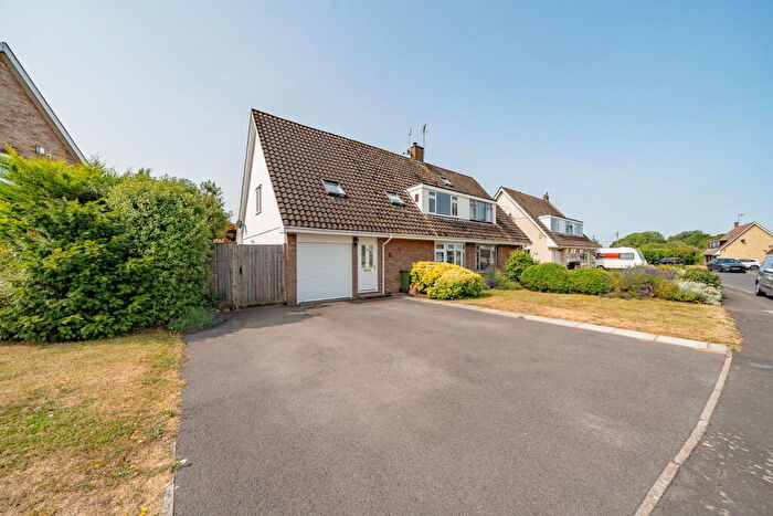 4 Bedroom Semi-Detached House For Sale In Priory Road, Portbury, Bristol, BS20