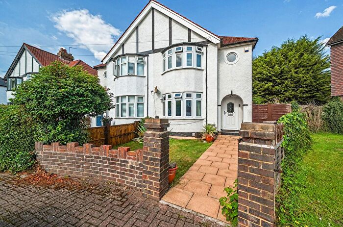 3 Bedroom Semi-Detached House For Sale In Bradford Close, Bromley Common, Kent, BR2