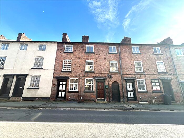 3 Bedroom Detached House To Rent In Commercial Street, Newtown, Powys, SY16