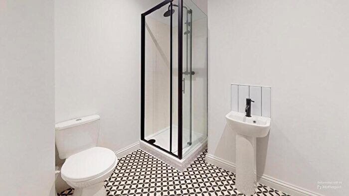 1 Bedroom Flat To Rent In Thurloe Street, M14