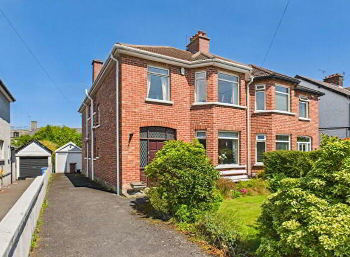 4 Bedroom Semi-Detached House For Sale In Moira Park, Bangor, BT20