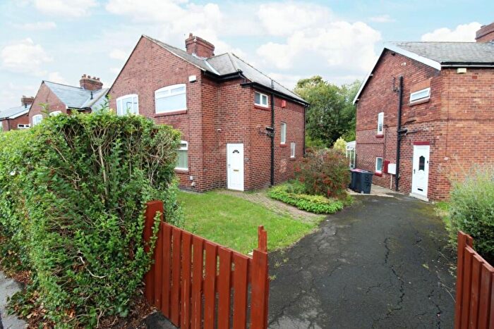 3 Bedroom Semi-Detached House For Sale In Dene Crescent, Rotherham, S65