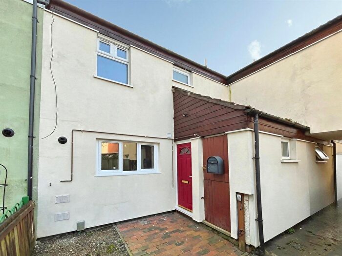 3 Bedroom Terraced House For Sale In Crabtree, Peterborough, PE4