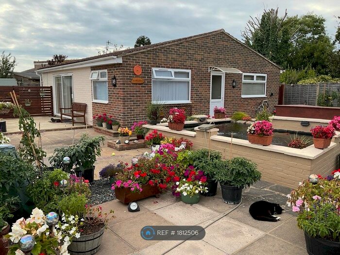 1 Bedroom Bungalow To Rent In Sea Lane, Bognor Regis, PO21