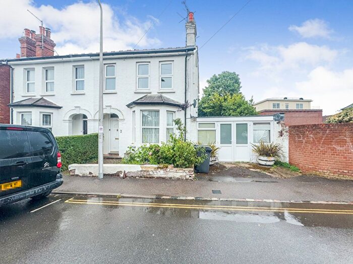 3 Bedroom Semi-Detached House For Sale In Crown Lane, Theale, Reading, RG7